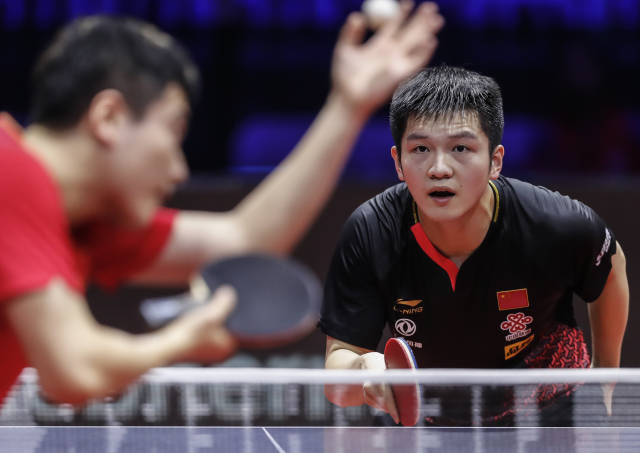 通过增加持 通过增加持